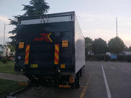 河南貨車尾板價格 河南貨車尾板價格